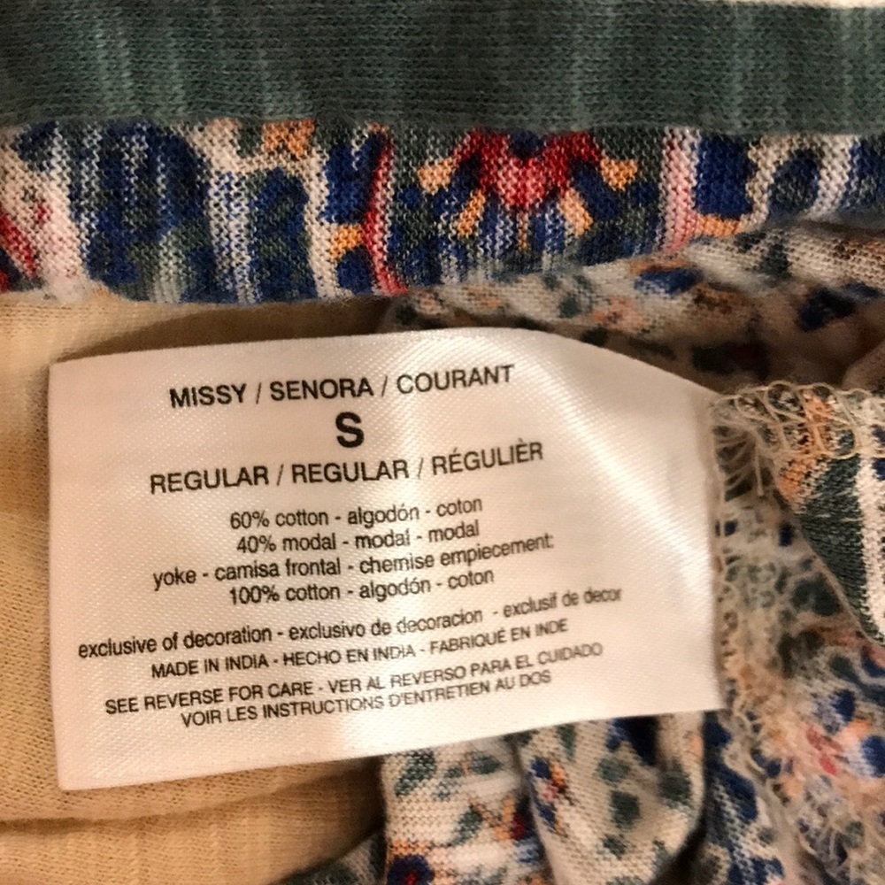 Vintage America embroidered boho peasant top Small - Picture 5 of 6